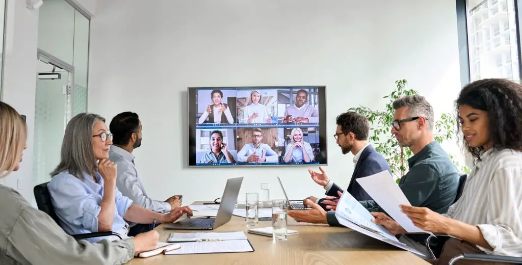 10 Best Laptops for Video Conferencing in 2022