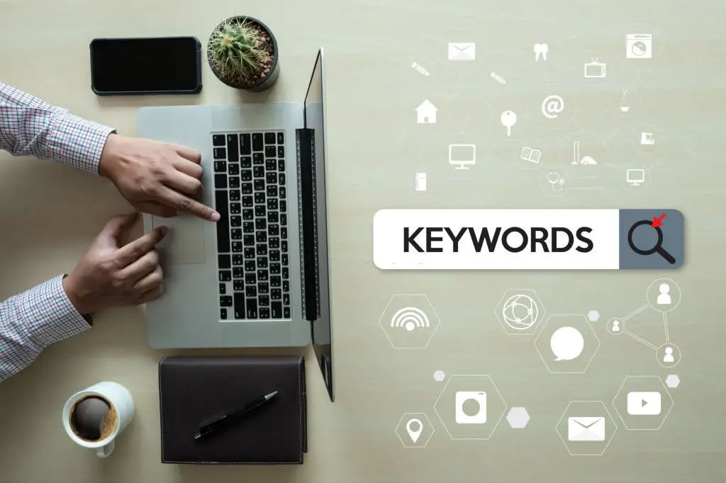 how to add seo keywords in blogger